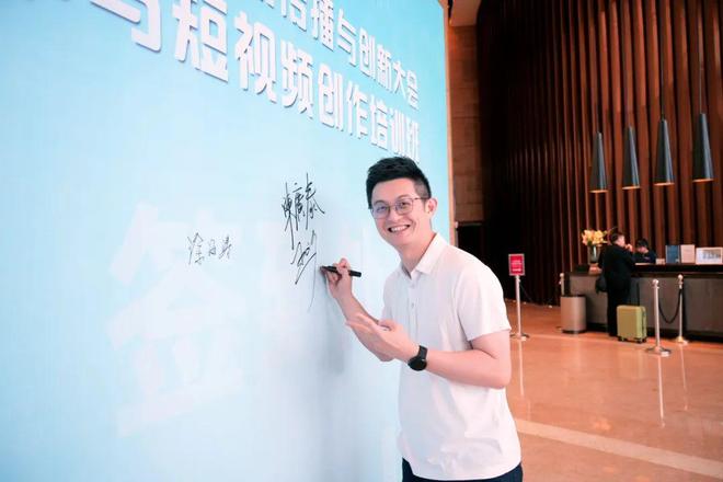 黑人初解禁 羞于承认的初解些许怀念