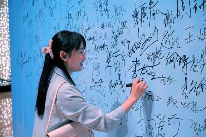 李敏轩困困狗 困狗梗或内部笑话）