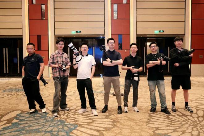 国产精品极品美女自在线 