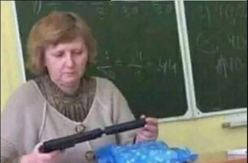 翻咔app游戏截图 戏截视觉风格鲜明且操作流畅