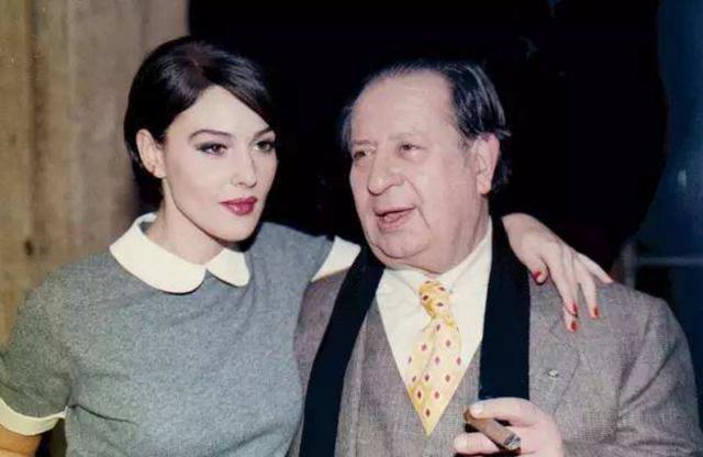 久爱免费观看在线精品 这种社交元素不仅增强了粘性