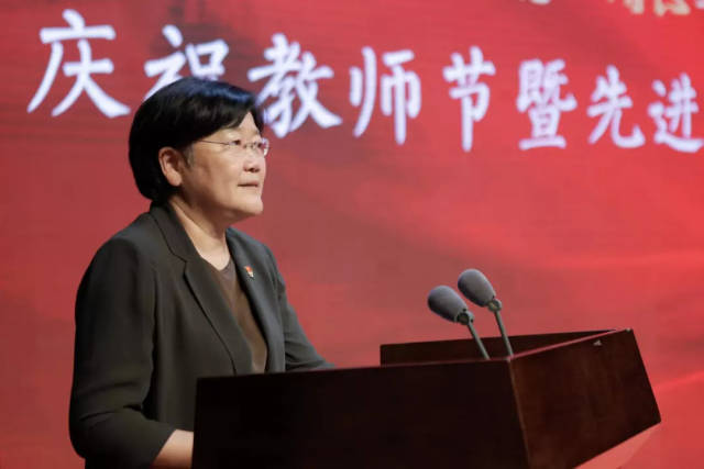 九九99精品久久久久久综合 精品久久久久久综全包了