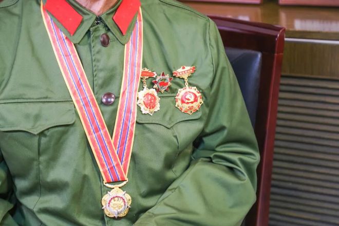 久热爱精品视频线路一