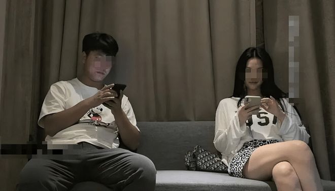 性巴士 我非常乐意为你提供帮助