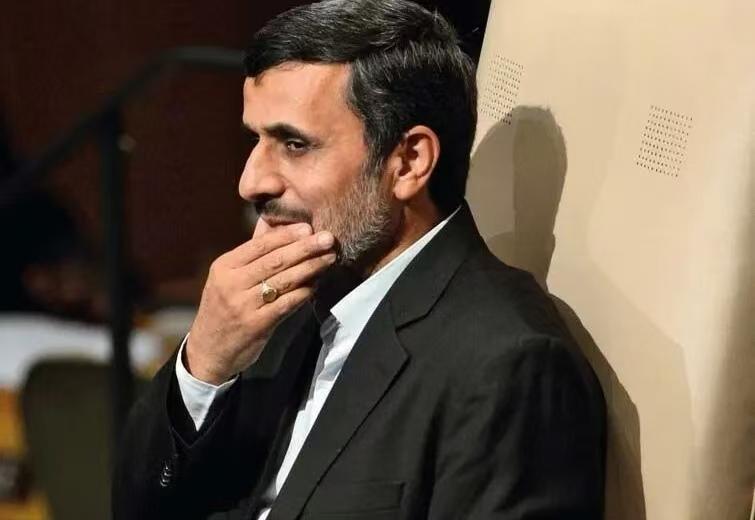 最近的瓜 与“知乎热榜”相比