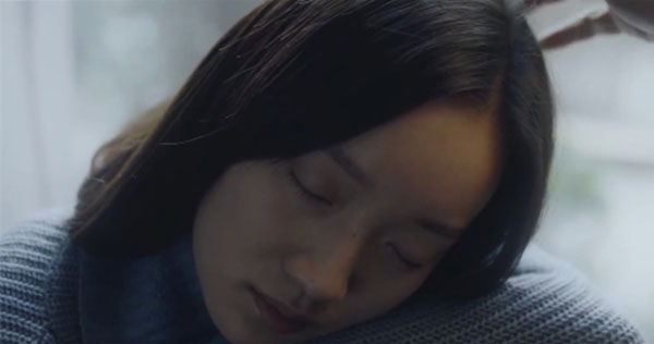 高播放量视频 封面图视觉冲击力强