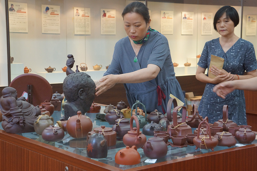 51暗网cg 实时预览功能虽略有延迟