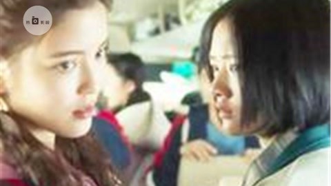 明里紬婚纱 彩色婚纱等）进行拍摄