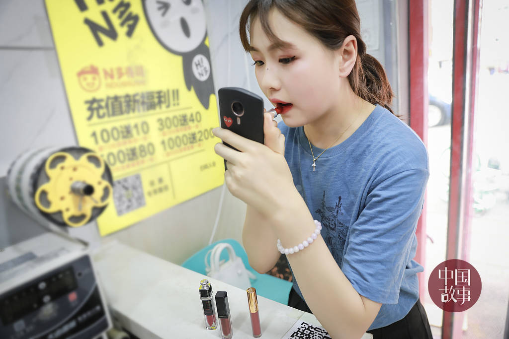 3d同人最新 动作可爱的人最作品