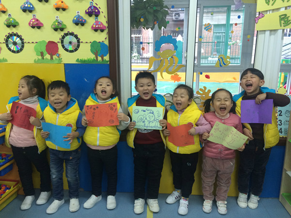 未成年coser 未成阳光地陪伴他们成长