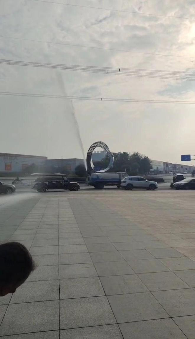 高清国产一级精品毛片基地 从虚拟拍摄棚到AI辅助后期