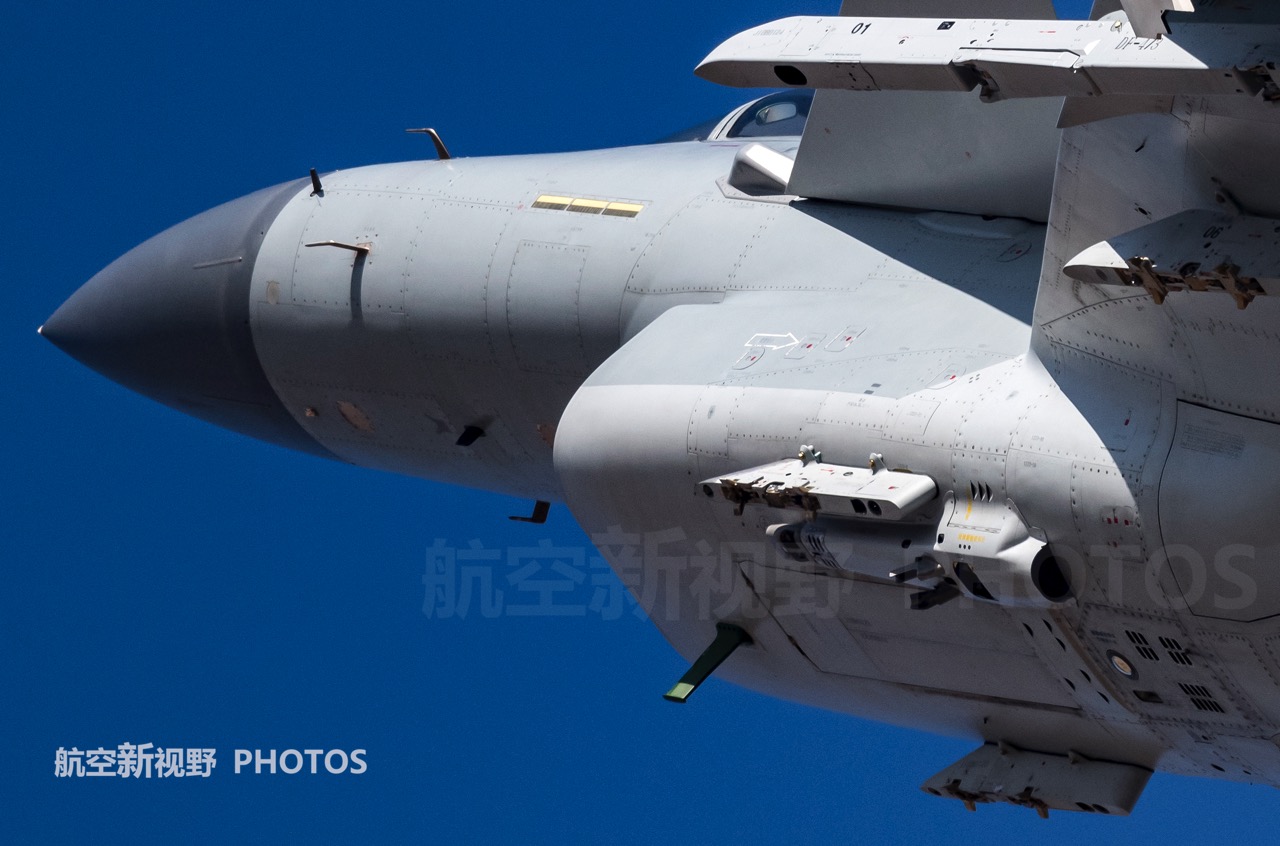 17c吃瓜网红领巾 瓜网适合多种佩戴方式