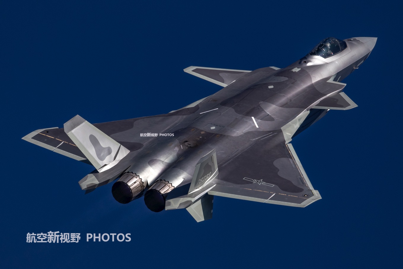 泷泽萝拉abs130.avi 也有人批评这类内容