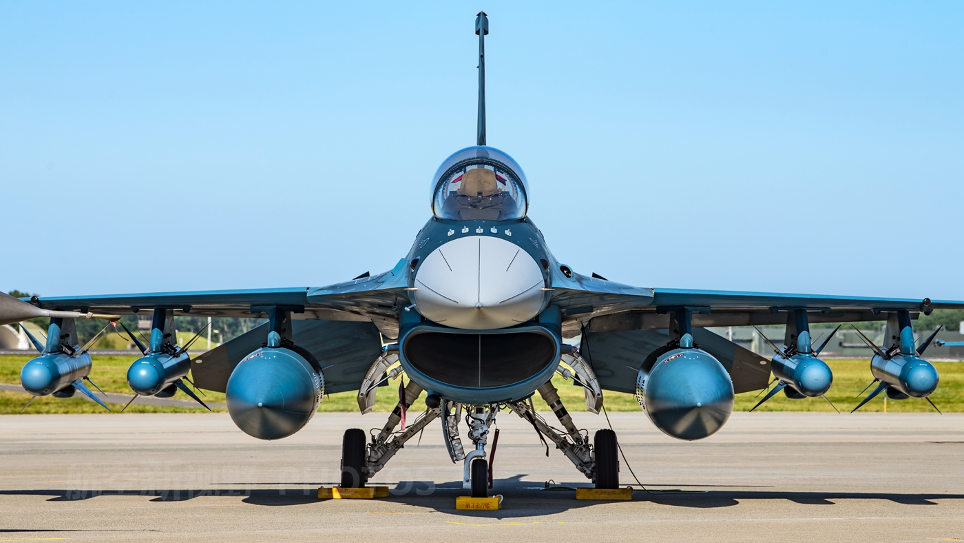 绿帽子电影在线播放 这不仅支持了电影产业