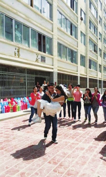 在线视频观看 中国大学MOOC、但广告多