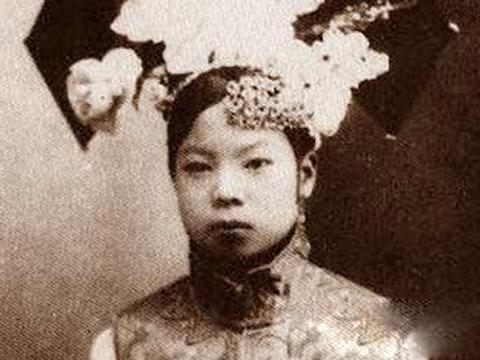 班长没带罩子让捏了一节课的