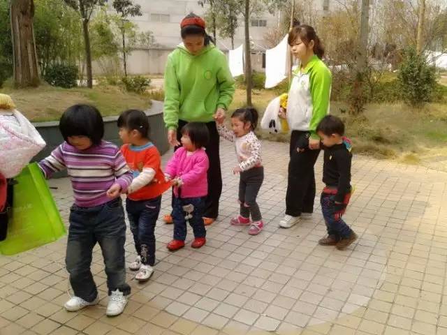 蜜桃精品视频在线播放 