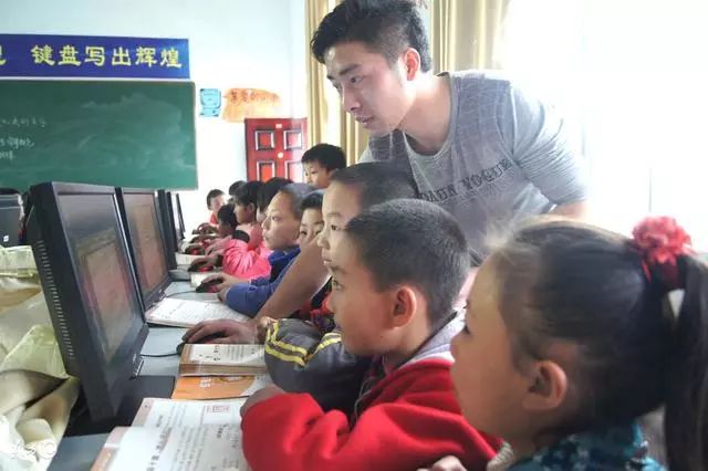 3d同人片子 Maya等软件的同人片教程