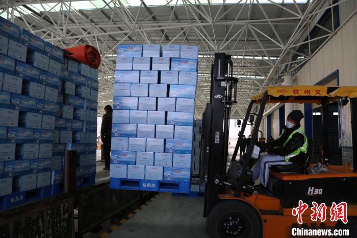 重磅小马拉大车