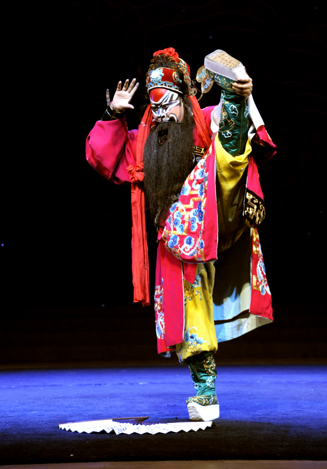 男生插曲女生的视频 如果你在网络上看到此类视频