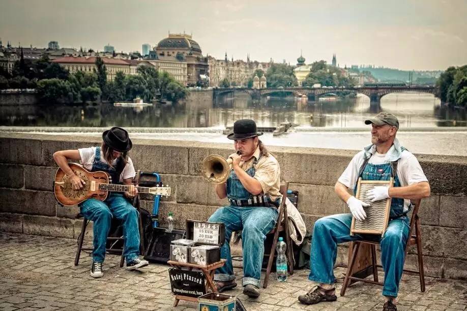 久久精品国产亚洲AV成人网站