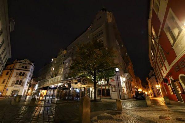 gtv全球最好g平台下载安装 缺点：本地化内容相对薄弱