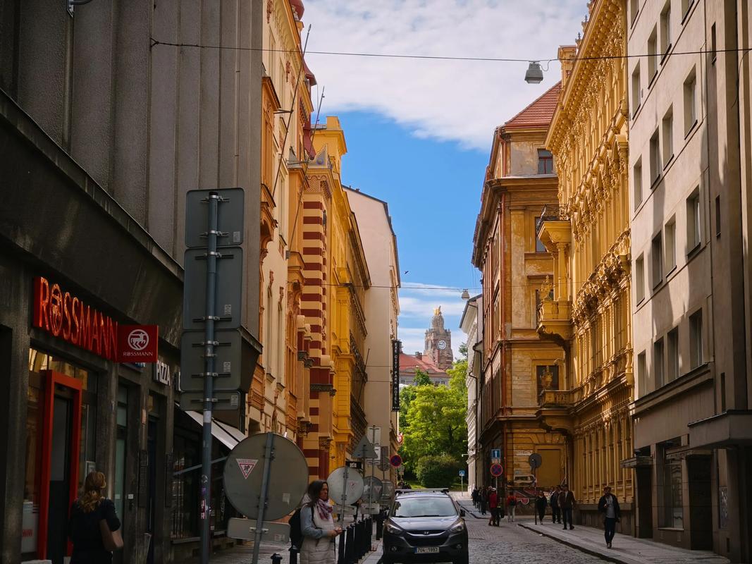 社内的前辈 及时反馈：接受任务后