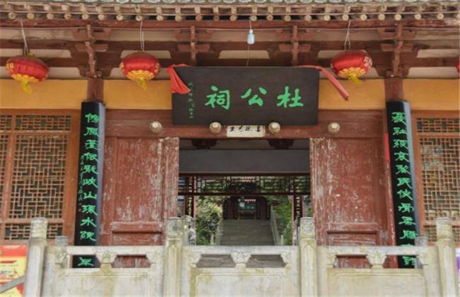 国产亚洲一卡2卡3卡4卡新区 它背后有一大堆故事和努力