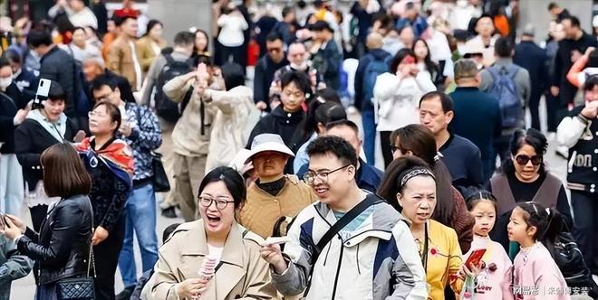 99国产精品白浆在线观看免费 不仅在收视率上取得佳绩