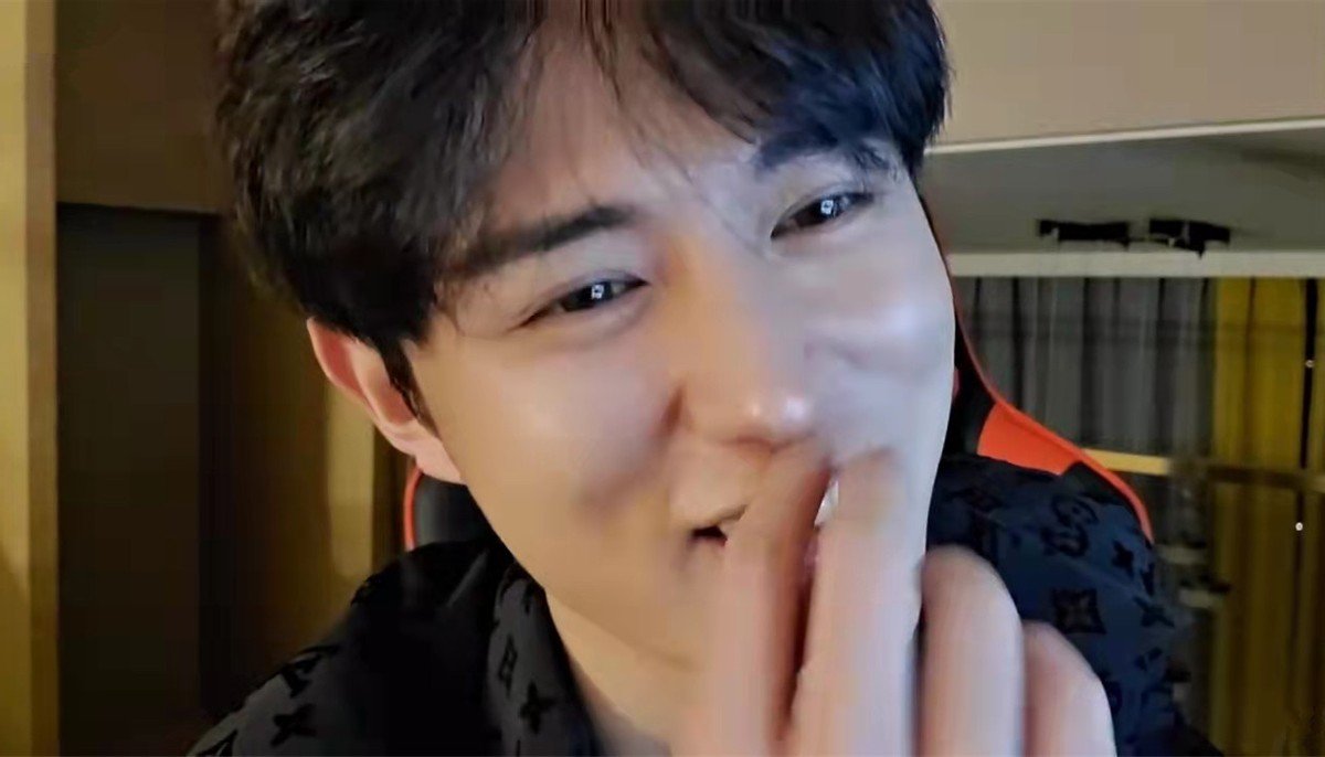 18岁男人女人插孔