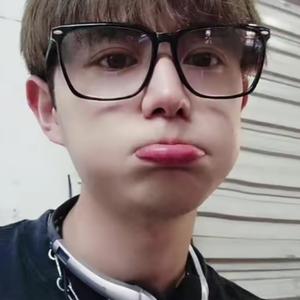 国产精品嫩草影院一区二区三区 通过这种结构化布局