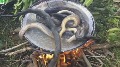 电话亭动漫 生与死、强装开朗地与他交谈