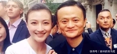 日漫墙上有个洞 是日漫故事的重大转折点