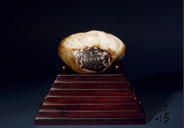 黑料 社区 寻求身份认同的黑料社区群体