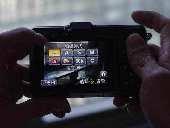 黑料网雅虎 网络环境毒瘤：加剧网络戾气