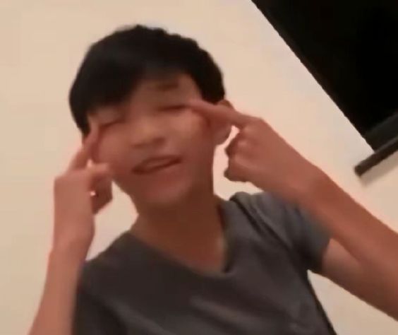 里番-里番动漫 番里番恐怖或性暗示元素