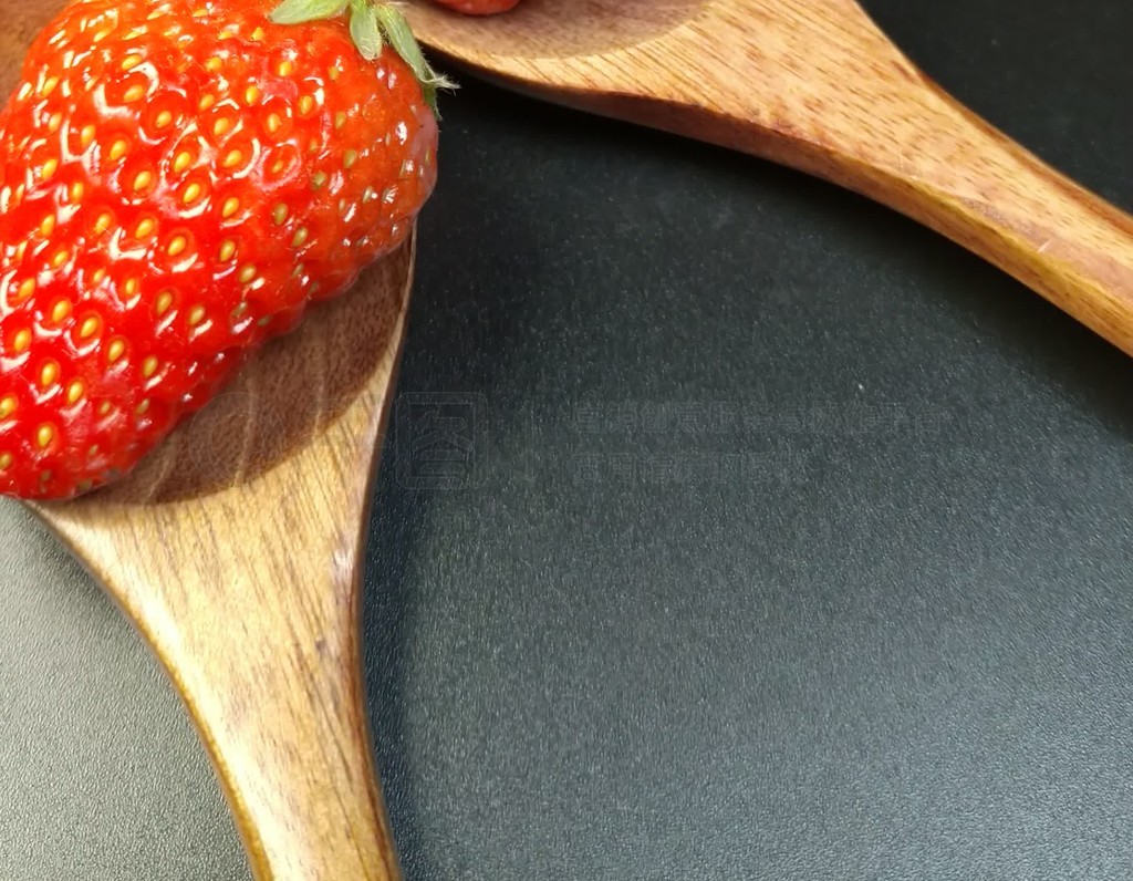 一勺青黛吃瓜网 同时拓展海外娱乐板块