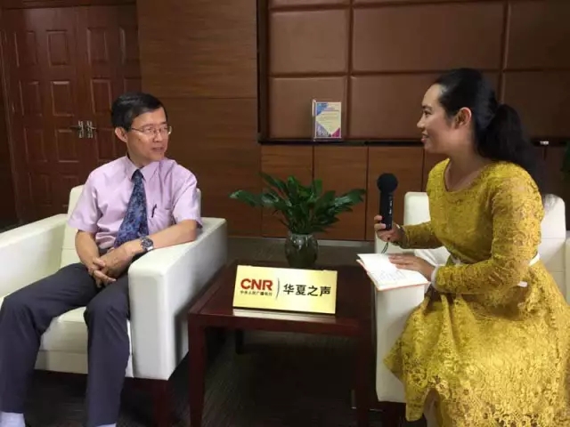 潘甜甜复出开直播