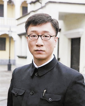 女机器人同人动漫